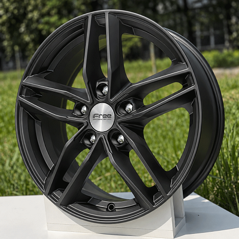 Moskva (КС689) 6.500xR16 5x114.3 DIA60.1 ET45 BKM
